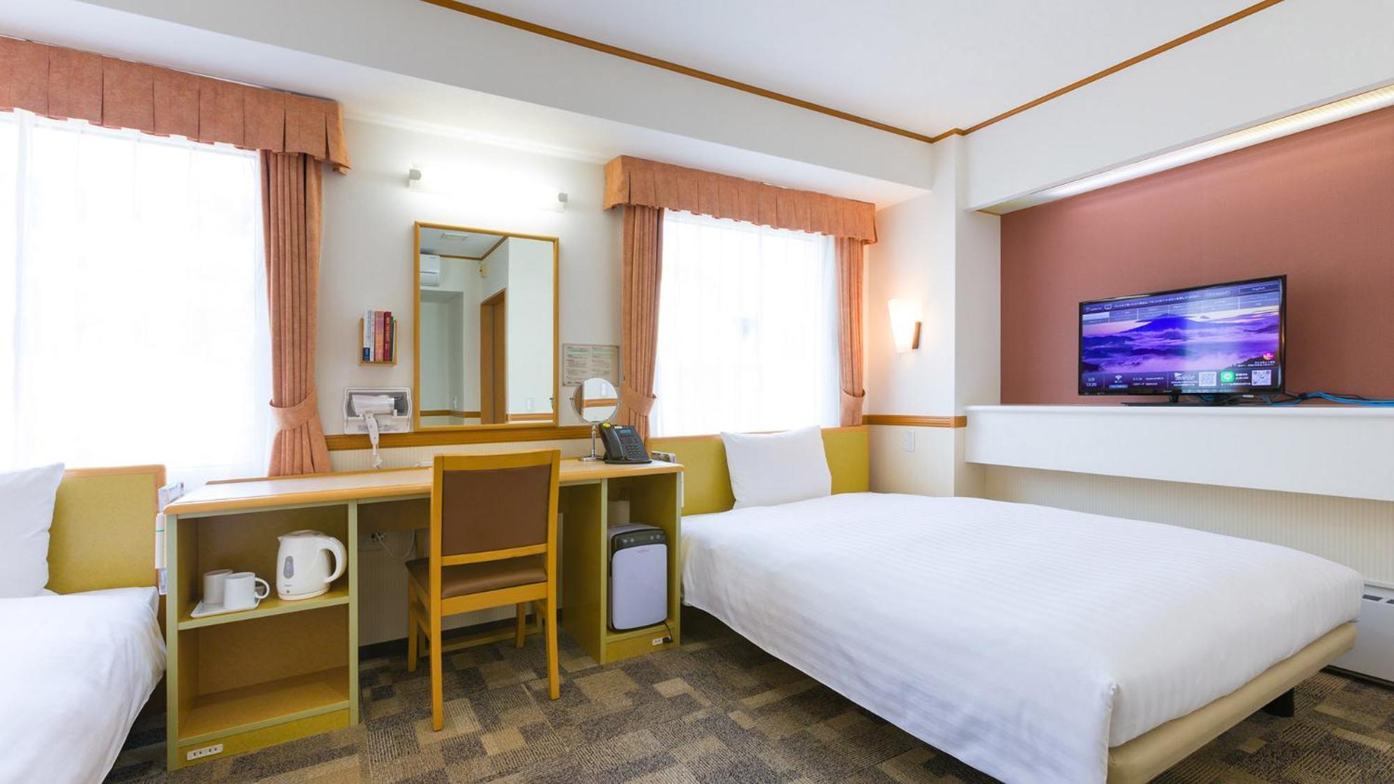 Toyoko Inn Fujisan Numazu Eki Kita Guchi No 2 Ruang foto