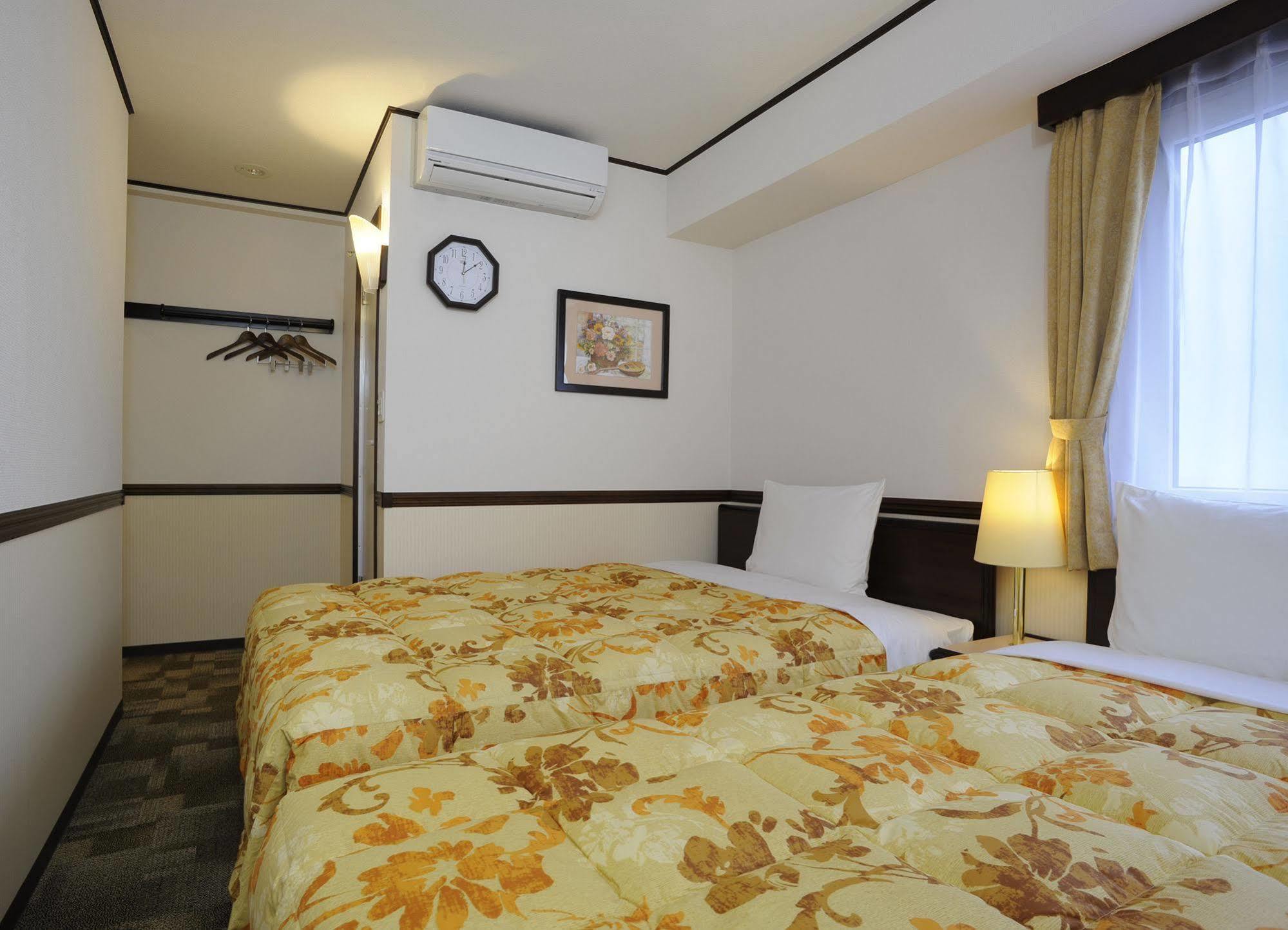 Toyoko Inn Fujisan Numazu Eki Kita Guchi No 2 Bagian luar foto