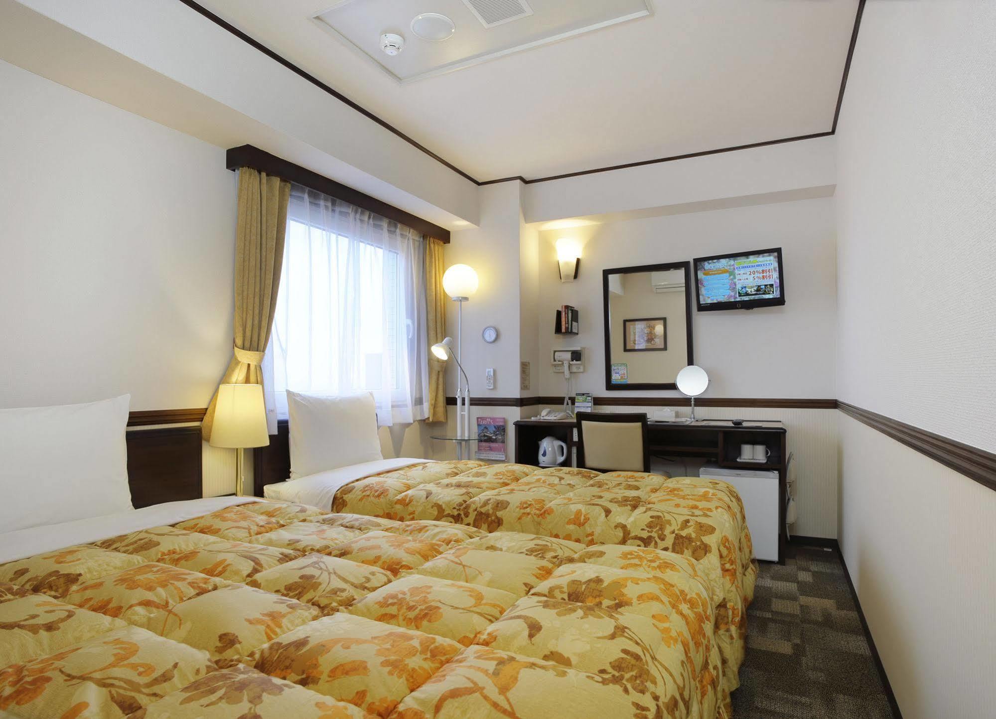 Toyoko Inn Fujisan Numazu Eki Kita Guchi No 2 Bagian luar foto
